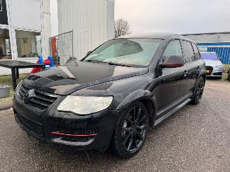 Damaged car Volkswagen Touareg 3.0 TDI AUTOMAAT 2008/4