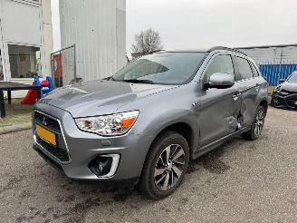 uszkodzony samochody osobowe Mitsubishi ASX 1.6 Cleartec Intense+ 2014/9