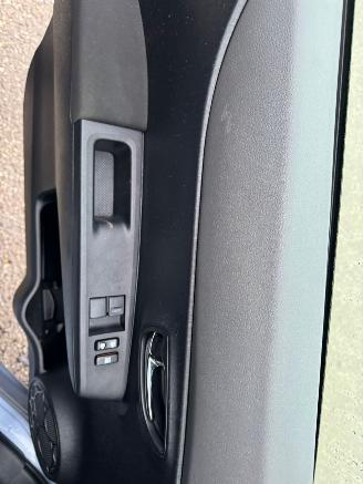 Toyota Yaris 1.3 VVT-i Dynamic AUTOMAAT picture 16