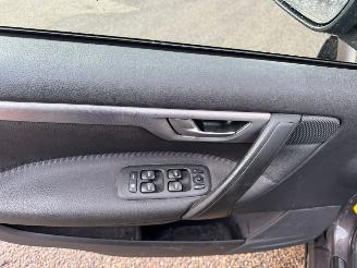 Volvo Xc-70 2.5 T Momentum picture 14