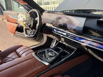 BMW 7-serie 750e xDrive AUTOMAAT SKY LOUNGE BJ 2024 picture 25