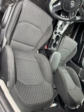 Kia Ceed 1.6 AUTOMAAT GDI PHEV DynamicLine picture 13