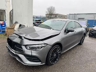 skadebil auto Mercedes Cla-klasse 250 e AUTOMAAT Business Solution AMG Limited BJ 2021 49.962 KM 2021/8