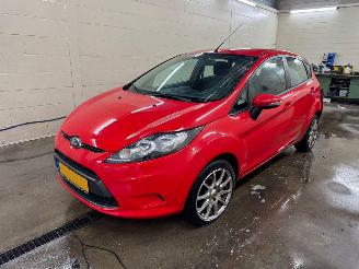 Voiture accidenté Ford Fiesta 1.25 Champion BJ 2012 158.694 KM 2012/4