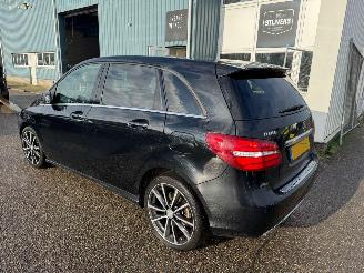 Mercedes B-klasse 180 Ambition picture 3