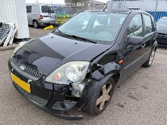 Unfallwagen Ford Fiesta 1.6-16V Futura AUTOMAAT 2005/12