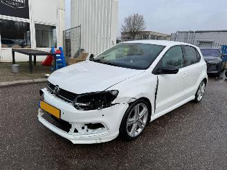 skadebil auto Volkswagen Polo 1.2 TSI Highline 2015/8