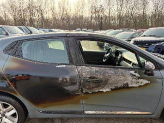 Renault Clio 1.0 TCe Zen picture 7