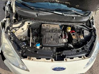 Ford Ka 1.2 Titanium X picture 7