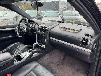Porsche Cayenne 4.8 AUTOMAAT Turbo picture 12