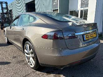 Tesla Model S 85D Base picture 3