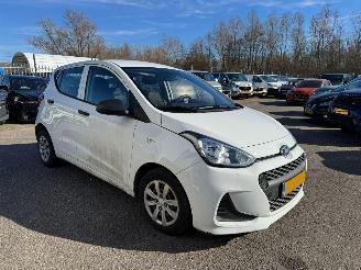 Avarii autoturisme Hyundai I-10 1.0i i-Drive 2019/1