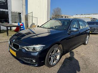 krockskadad bil auto BMW 3-serie 320d AUTOMAAT EDE Corporate Lease Essential 2015/11