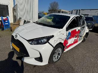 Coche accidentado Toyota Yaris 1.5 AUTOMAAT Hybrid 115 Comfort 2025/1