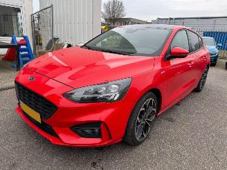 uszkodzony samochody osobowe Ford Focus 1.0 EcoBoost ST panoramadak  Line Business 2019/2