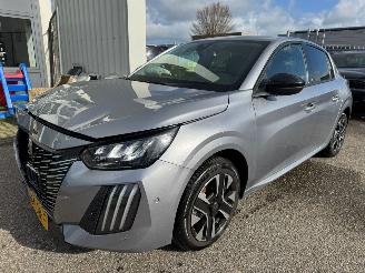 Unfallwagen Peugeot 208 1.2 AUTOMAAT Hybrid 110 e-DCS6 Allure 2025/2