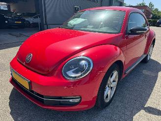 Schadeauto Volkswagen Beetle 2.0 TSI Sport 200 PK 2012/5