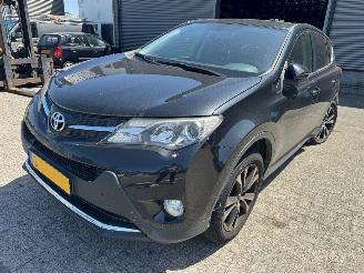 Vaurioauto  passenger cars Toyota Rav-4 2.0 Style Top 5 editie 4WD 2014/10