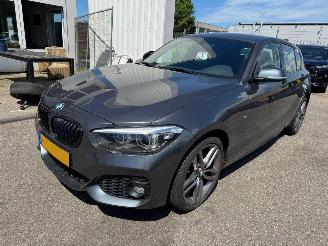 Schadeauto BMW 1-serie 118i AUTOMAAT Edition M Sport Shadow High Executive 2019/8