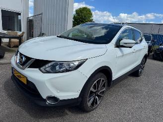 Schadeauto Nissan Qashqai 1.2 Tekna 2014/9