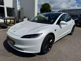 Schadeauto Tesla Model 3 RWD 60 kWh 2024/10