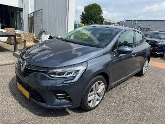 uszkodzony samochody osobowe Renault Clio 1.0 TCE ZEN 2020/8