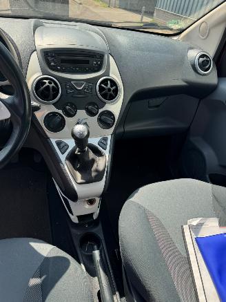 Ford Ka 1.2 Titanium X picture 12