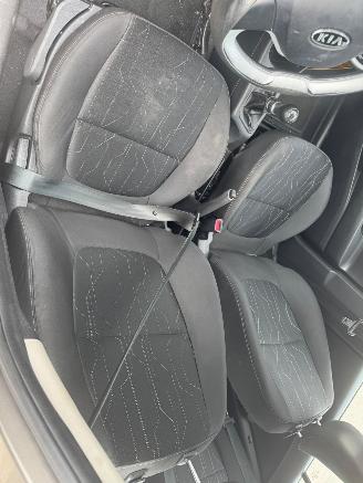 Kia Picanto 1.0 CVVT Comfort Pack picture 12