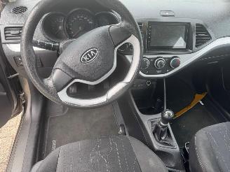 Kia Picanto 1.0 CVVT Comfort Pack picture 8