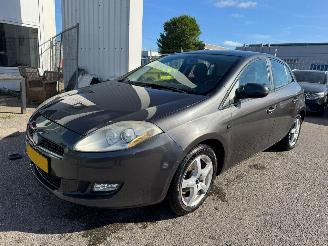 Damaged car Fiat Bravo 1.4 Active 2007/12