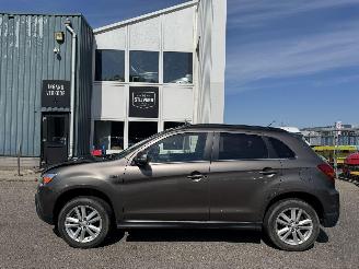 Damaged car Mitsubishi ASX 1.6 Intense clean Tec 2011/12