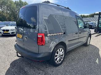 skadebil bedrijf Volkswagen Caddy 2.0 TDI AUTOMAAT L1H1 BMT Trendline 2018/7