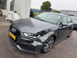 damaged passenger cars Audi A3 Sportback 1.4 AUTOMAAT TFSI CoD Ambition Sport Edition 2016/1