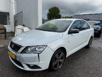 damaged passenger cars Seat Toledo 1.2 TSI FR Connect 2016/4