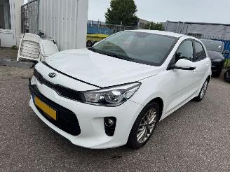 skadebil auto Kia Rio 1.0 TGDI First Edition 2017/4