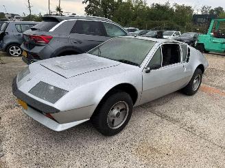 krockskadad bil auto Renault Alpine 2.7 V6 A 310 1978/9