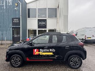 Dacia Spring Comfort Plus (orange Pack) 27 kWh picture 2