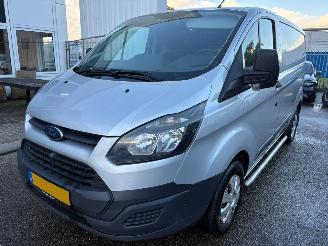skadebil bedrijf Ford Transit Custom 270 2.2 TDCI L1H1 Economy Edition 2016/2