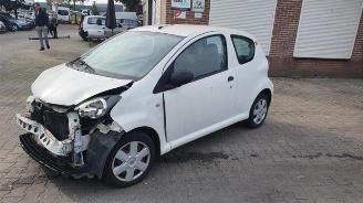 Auto da rottamare Toyota Aygo Aygo (B10), Hatchback, 2005 / 2014 1.0 12V VVT-i 2011/7