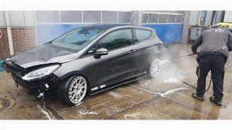Coche siniestrado Ford Fiesta Fiesta 7, Hatchback, 2017 1.5 TDCi 85 2019/8