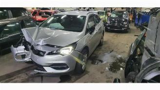 Vrakbiler auto Opel Astra Astra K Sports Tourer, Combi, 2015 / 2022 1.2 Turbo 12V 2022/2