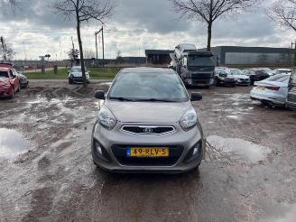 Vrakbiler auto Kia Picanto Picanto (TA), Hatchback, 2011 / 2017 1.0 12V 2011/6