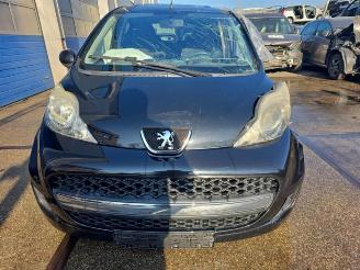 Coche siniestrado Peugeot 107 107, Hatchback, 2005 / 2014 1.0 12V 2011/11