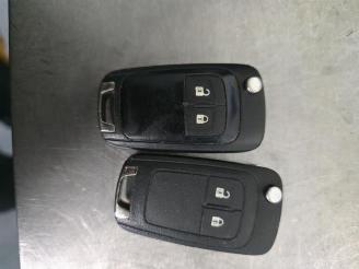 rozbiórka samochody osobowe Opel Corsa Corsa E, Hatchback, 2014 1.4 16V 2015/5