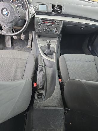 BMW 1-serie 116i picture 13