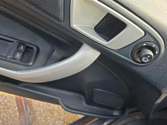 Ford Fiesta Fiesta 6 (JA8), Hatchback, 2008 / 2018 1.6 TDCi 16V 95 picture 17