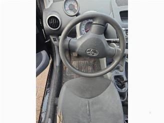 Toyota Aygo Aygo (B10), Hatchback, 2005 / 2014 1.0 12V VVT-i picture 10