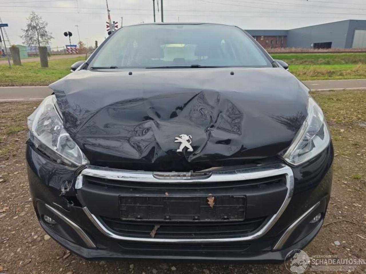 Peugeot 208 208 I (CA/CC/CK/CL), Hatchback, 2012 / 2019 1.2 Vti 12V PureTech 82