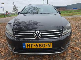 Dezmembrări autoturisme Volkswagen Passat Passat Variant (365), Combi, 2010 / 2015 1.6 TDI 16V Bluemotion 2013/3