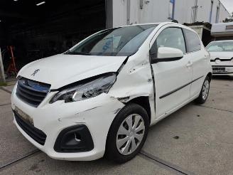 Peugeot 108 108, Hatchback, 2014 1.0 12V VVT-i picture 2